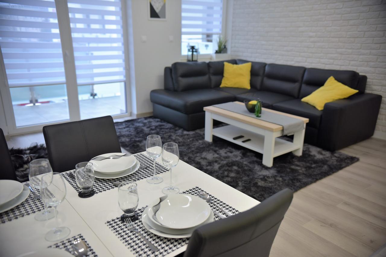 Apartamenty Platan Opieszyn 2 Wrzesnia Exterior photo